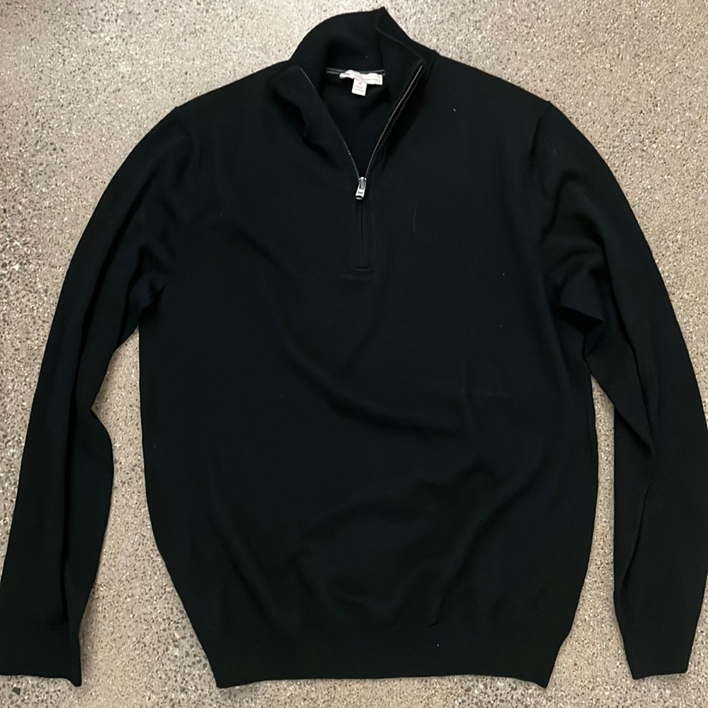 Gap Men's 100% Extra Fine Merino Wool Long Sleeve Sweater - Medium- Black